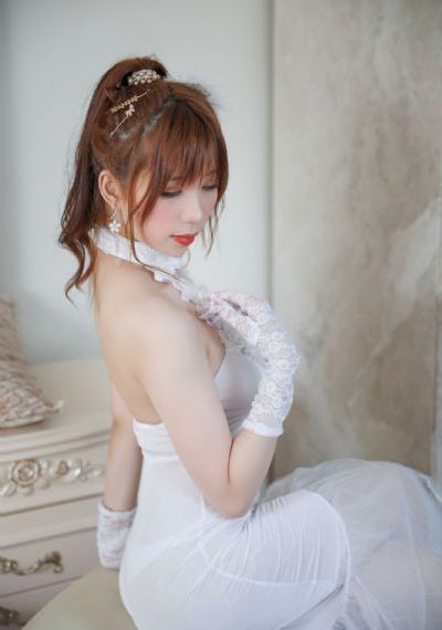 小女孩下面裂伤裂开一道缝_剧情片高清在线观看